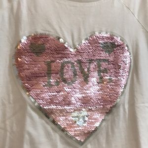 NEW flip sequins LOVE T-shirt 10
